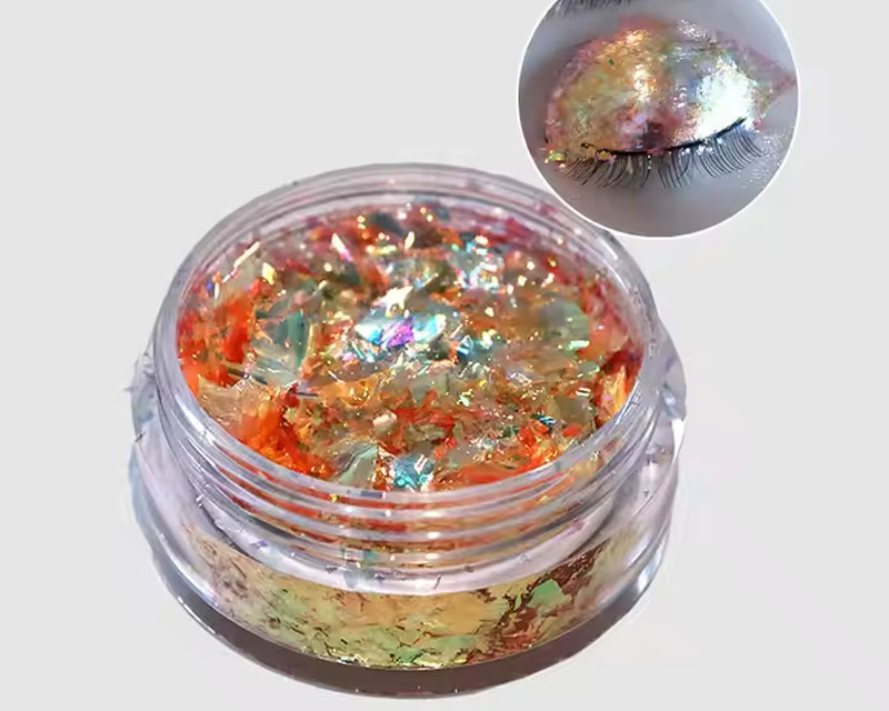 TCF06 Chameleon Flakes Duochrome Eyeshadow